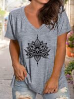 Plus Size Casual T-Shirt, Women'S Plus Lotus Print Short Sleeve V Neck Slight Stretch T-Shirt - Image 6