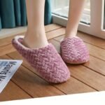 Solid Color Plush Winter Slippers, Closed Toe Soft Sole Slip On Shoes, Winter Warm Home Floor Slippers - Image 3