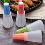 1Pc Silicone Basting Brush With Measurement Markings - Heat-Resistant Bbq & Kitchen Brush For Grilling, Baking, Cooking - Non-Stick, Easy-Clean, Durable - Ideal For Home & Professional Kitchens - Compatible With Oil, Sauce, Butter, Marinade - Space-Saving Design, Grilling Accessories For Outdoor Grill, Baking Tool, Compact Storage, Nonscratch Surface, Grilling Enthusiasts, Cooking Brush, Oil Brush, Oil Dispenser, Silic, Kitchen Accessory, Kitchen Utensil, Kitchen Item For Home, Pastry - Image 6