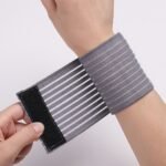 1Pc Compression Adjustable Wrist Sleeve Wrist Brace Wristband, Suitable For Fitness Training - Image 4
