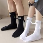 1 Pair/2 Pairs Magnetic Couple Socks For Women - Cute Geometric Face Design Matching Socks With Magnetic Clasp, Funny Novelty Gift For Couples, Trendy Viral Social Media Outfit Accessories, Cute Socks, Playful Fashion Accessory, Unique Texture Pattern - Image 10
