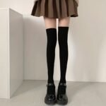 1/2/3 Pairs Women'S Japanese Vertical Stripe Thigh-High Socks - Thick Insulation Winter Warmth, Black & Grey Solid Color, Durable Comfort Fit For Casual & Formal Outfits, Versatile Legwear, Comfortable Wear - Image 5