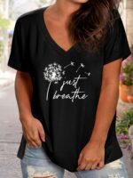 Plus Size Casual T-Shirt, Women'S Plus Dandelion & Slogan Print Short Sleeve V Neck Slight Stretch T-Shirt