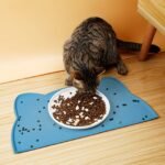 Non-Slip Waterproof Cat & Dog Food Mat With Raised Edges - Spill-Proof Pet Feeding Tray, Easy To Clean Spill Catcher For Floors,, - Compatible With Bowls, Ideal For Wet/Dry Food - Scratch-Resistant Floor Protector For Cats & Dogs, Petsafe Material, Multipet Households - Image 9