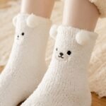 1 Pair Women'S Cute Bear Fuzzy Coral Fleece Warm Socks, Solid Color Knit Fabric, Polyester 97% Spandex 3%, Machine Washable - Autumn/Winter Collection