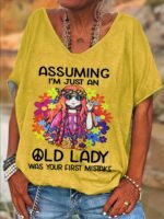 Women'S Casual Loose Fit V-Neck Short Sleeve T-Shirt - Vibrant Green Print With "Assuming I'M Just An Old Lady" Slogan & Floral Fashion Glasses Design, Medium Stretch Machine Washable Top For Spring Summer Fall, Ladies T Shirts, Relaxed Weekend Outfit, Playful Statement Shirt, Comfortable Stretch Fabric, Fun Statement Wear