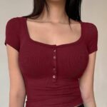 Solid Color Scoop Neck T-Shirt, Elegant Short Sleeve Slim Fit Top For Spring & Summer, Women'S Clothing