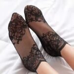 5 Pairs Of Lace-Trimmed Women'S Socks For Spring And Summer, Featuring Short Mesh Socks With Large Roses, Lightweight Boat Socks For The Summer. - Image 10