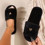 New High-End Fashion Love-Decorated Plush Slippers For Women With Open Toes, Soft And Comfortable, Lightweight, Suitable For Bedroom, Living Room, Home, Suitable For All Seasons - Image 2