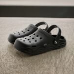 Solid Color Unisex Clogs, Lightweight Anti-Slip Eva Slide Shoes, Summer Indoor & Outdoor Beach Garden Sandals - Image 2