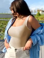 A Seamless Shapewear Top For Women That Helps Slim The Waist And Shape The Body, Available In Plus Sizes. - Image 9