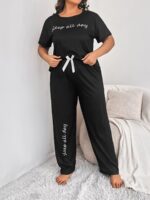 Plus Size Women'S Cute Pajama Set, Plus Size Letter Print Short Sleeve Top And Pants Casual 2Pcs, Plus Size Pajama Sets - Image 10