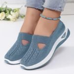 Women'S Breathable Knit Sneakers - Slip-On Low Top Sneakers With Plain Toe, Lightweight Pvc Sole, And Comfortable Fabric Upper For All-Day Wear (Green, Blue, Black, Purple, Pink), Casual Footwear | Minimalist Design | Breathable Fabric - Image 2