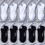 10 Pairs Men'S Athletic Crew Socks - Breathable Moisture-Wicking Polyester-Spandex Blend, Elastic Ribbed Cuff With Letter Design, Black & White Color Options, Machine Washable For Sports & Casual Wear