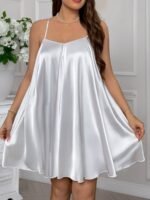 Women'S Plus Size Sexy V-Neck Night Dress, Solid Color Polyester With Elastane, Cross Strap Back, Woven Fabric, Lightweight 90G/M?, For Spring/Summer/Fall - Slight Stretch Design - Image 3