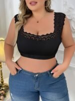 1Pc Elegant Lace Trimmed Polyester Knit Fabric Bra, High Stretch Solid Color Wireless Bralette With Contrast Lace Detail, No Padding