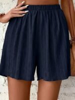 Women'S Plus Size Casual Wide-Leg Shorts Solid Green - Lightweight Polyester, Elastic Waistband, Perfect For Spring/Summer Vacations - Image 3