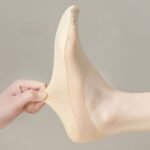 1 Pair/4 Pairs Women?S No-Show Boat Socks - Ice Silky Fiber Ultra-Thin Invisible Low-Cut Ankle Socks For High Heels, Seamless Comfort, 6 Solid Colors (Black/Beige/Pink/Gray/Purple/Light Blue), Highheeled Accessories, Minimalist Sock Design - Image 6