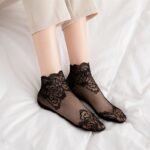 5 Pairs Of Lace-Trimmed Women'S Socks For Spring And Summer, Featuring Short Mesh Socks With Large Roses, Lightweight Boat Socks For The Summer. - Image 12