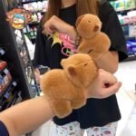Adorable Capybara Plush Toy Wristband - Soft Pp, Deep Brown Guinea Pig Stuffed Animal Keychain, Perfect For Play & Decoration, Decorative Accessory|Cute Wristband|Quality Plush Material, Capybara Stuffed Animal For Winter, Mini Stuffed Animals, Playful Decoration, Charming Keychain, Cozy Winter Accessory, Gift, Animal Lovers
