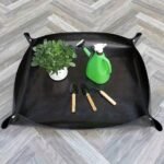 1Pc, Plant Pot Mat For Indoor Plants And Soil Control, Thickened Foldable Succulent Potting Pad, Green Portable Gardening Mat, Replanting Mat, Folding Garden Kneeler, Square-Shaped Portable Gardening Repotting And Watering Mat - Image 11