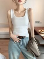 Solid Color Casual, U-Neck, Wide Shoulder Vest, Women'S Tank Top, Versatile Innerwear Or Outerwear, Sleeveless Vest, Comfortable And Simple, Suitable For Spring, Summer, Autumn Tops, Can Be Worn In Winter, Christmas, Valentine'S Day