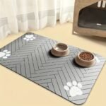 1Pc Quick Dry Diatomaceous Earth Pet Feeding Mat - Splash-Proof, Absorbent, Easy To Clean, For Dogs And Cats, Herring Bone Pattern With Paw Print Design, Black, Washable Pet Feeding Mat - Image 7