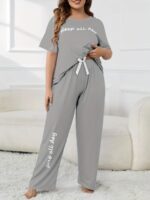 Plus Size Women'S Cute Pajama Set, Plus Size Letter Print Short Sleeve Top And Pants Casual 2Pcs, Plus Size Pajama Sets - Image 2