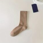 5/6 Pairs Of Unisex Japanese Minimalist Solid Color Mid-Calf Socks, Korean Style Versatile Long Socks For Casual And Sporty Wear - Image 4