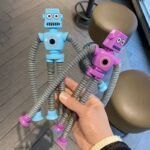 Transformable Robot Stretchy Tube Toy, Educational Cartoon Holiday Party Game With Suction Cup For Parent-Child Interaction, Interactive Play, Fun Character, Cartoon Toy, Highquality Plastic, Interactive Robot, Transformable Toy, Birthday Gift - Image 6