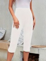 Vacation Ready, Women'S Plus Size High-Waist Stretch Capri Leggings - Comfortable & Stylish, Solid White With Button Detail, Elastic Waistband, Casual Wear - Image 6