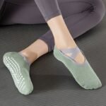 1 Pair Women'S Non-Slip Yoga Socks With Cross Strap & Extra Grips - Breathable Polyester Sports Socks For Yoga, Ballet, Barre, Pilates | Available In Multiple Colors (Green, Pink, Purple, Black, Gray, Blue) - Image 9