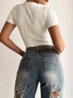 Directional Women'S Solid Color Round Neck Vertical Ribbed White Short Sleeve T-Shirt - Image 9