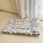 Cozy All-Season Plush Pet Mat | Soft, Thickened Warm Blanket For Cats & Dogs | Machine-Washable, Durable Polyester | Ideal For Autumn & Winter Sleep Comfort | Star Patterned Design, Pet Sleeping Ma - Image 3