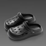 Eva Clogs, Breathable Solid Color Slip-On Sandals, Comfortable Flat Heel Beach Pool Shoes For Men And Women, Hole Shoes, Trendy - Image 4