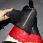 1 Pair Of Elegant Lace-Trimmed Thigh-High Stockings For Women - Sexy, Silicone Non-Slip, Nylon & Elastane Blend, Hand Washable - Ideal For Summer & Winter Outfits - Image 32