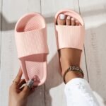 Solid Color Eva Pillow Slides, Soft Sole Lightweight Home Bathroom Slides, Non-Slip Comfort Beach Shoes - Image 4