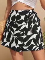 Elegant Short Skirt Pants For Women With Floral Print And Drawstring Elastic Waist. - Image 2
