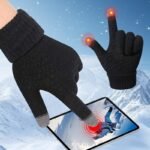 A Pair Of Women'S Winter Outdoor Touchscreen Gloves That Are Warm, Thick, And Plush, Suitable For Driving And Cycling In Cold Weather. These Stylish And Versatile Gloves Are Perfect For Couples During The Winter Season, Ideal For Festive Dates, Writing, And Office Use, Featuring A High Aesthetic Appeal. - Image 9