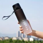 1Pc Gradient Color Water Bottle With Straw Lid, Leakproof Sports Flask, Portable With Carry Loop, Insulated For Hot/Cold Beverages, Gym/Outdoor/Travel Use