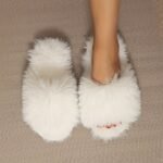 Women'S Plush Slippers For All Seasons, Cozy Indoor Footwear With A Stylish And Minimalist Design. - Image 3