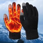 A Pair Of Women'S Winter Outdoor Touchscreen Gloves That Are Warm, Thick, And Plush, Suitable For Driving And Cycling In Cold Weather. These Stylish And Versatile Gloves Are Perfect For Couples During The Winter Season, Ideal For Festive Dates, Writing, And Office Use, Featuring A High Aesthetic Appeal. - Image 3