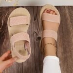 Women'S Solid Color Flat Sandals, Casual Open Toe Summer Shoes, Lightweight Ankle Strap Sandals - Image 3