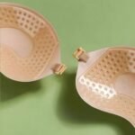 4Pcs Women?S Backless Self-Adhesive Strapless Bras - Push-Up Invisible Under Clothes, Breathable Anti-Sagging With Adjustable Straps & Textured Comfort Panels For Daily Wear, Workouts, Special Occasions (Beige/Black), Strapless Push Up Bra, Seamless Undergarment, Smooth Finish, Secure Adhesion, Nipple Cover, Workout Enthusiasts - Image 3