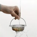 A Stainless Steel Sink Strainer With A Handle - Rust-Resistant And Clog-Proof Mesh Filter, Suitable For Kitchen And Bathroom Sinks, Made Of 201 Stainless Steel, Effortlessly Prevents Blockages, Ideal For Draining Vegetable And Fruit Scraps, Includes 11 Installation Parts For Kitchen Sinks. - Image 5