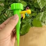 20Pcs Of Automatic Flower Watering Devices, Drip Irrigation Timers For Home Potted Plants, A Watering Tool For Greenhouses And Gardens, Featuring An Automatic Drip Irrigation System With Green Drip Heads. - Image 9