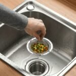 A Stainless Steel Sink Strainer With A Handle - Rust-Resistant And Clog-Proof Mesh Filter, Suitable For Kitchen And Bathroom Sinks, Made Of 201 Stainless Steel, Effortlessly Prevents Blockages, Ideal For Draining Vegetable And Fruit Scraps, Includes 11 Installation Parts For Kitchen Sinks. - Image 8
